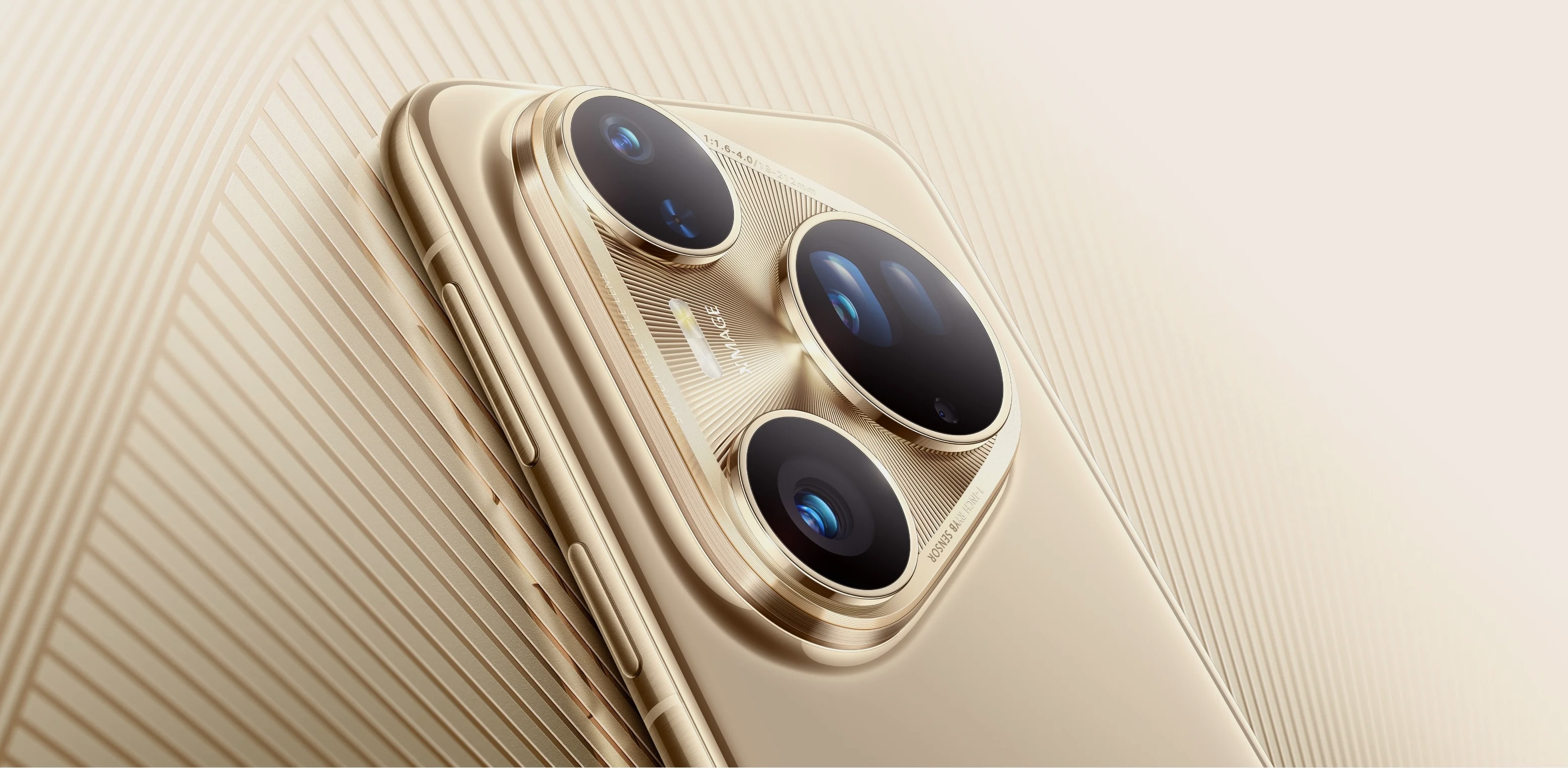 Huawei готовит систему объединения данных со всех камер смартфона